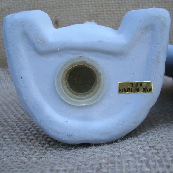 Vintage Toy Elephant Ceramic Salt & Pepper Shaker Set - Picture 15 of 16